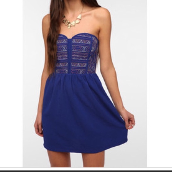 Urban Outfitters Dresses & Skirts - ❄️Urban Outfitters Staring at Stars Dress